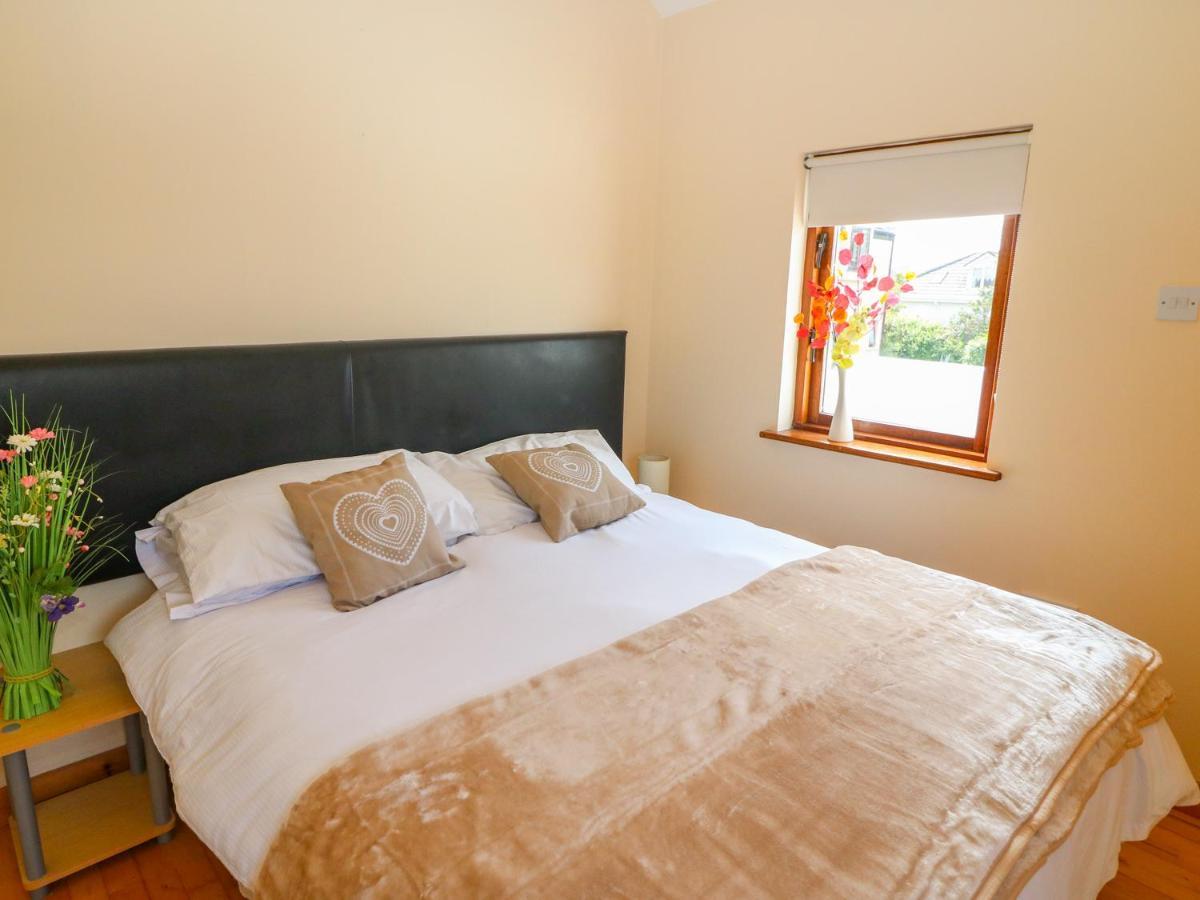 Villa 44 Youghal Extérieur photo