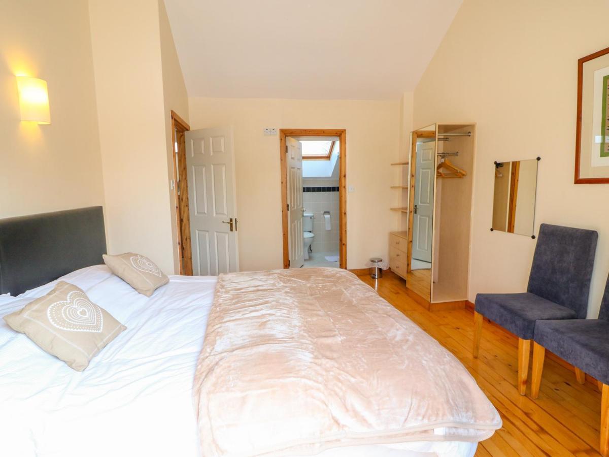 Villa 44 Youghal Extérieur photo
